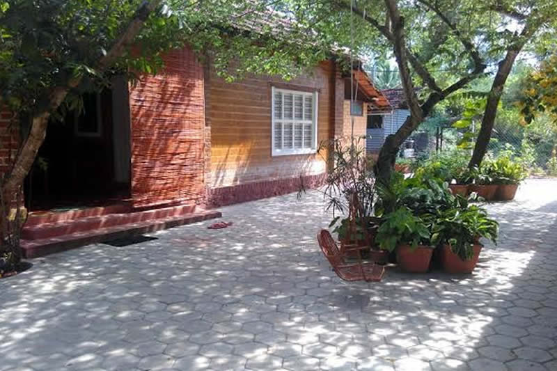 home stay cottages in aliyar dam